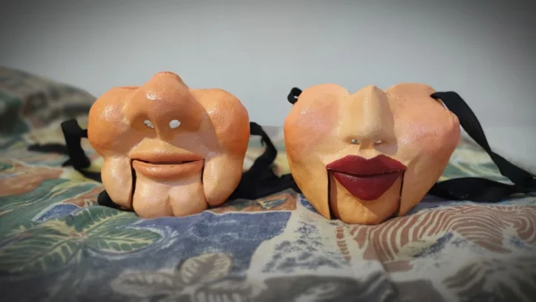Máscara de Ventriloquía